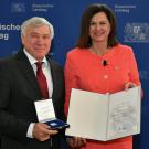 200208 VerfassungsmedailleII